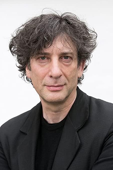 Photo of author: Neil Gaiman